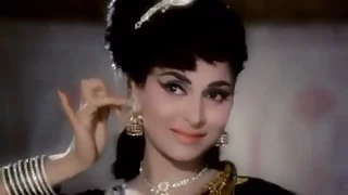 Waheeda Rehman's Semi - Classical Dance