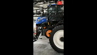 Огляд і Комплектація Самохідний обприскувач Нью Холланд 3500  New Holland SP 3500. ТіТ  #shorts