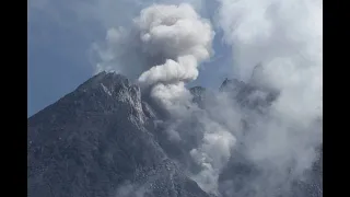 *MAGMA-CARBONATE INTERACTION at MERAPI Volcano, Central Java*. Webinar for UNPAD, Bandung Indonesia