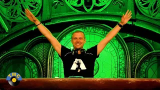 Armin van Buuren playing Darude - Sandstorm @ Tomorrowland 2019