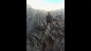 Uli escalando bis, en Mijas