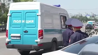 Прикол  )) Неудачные задержания полицией  Красиво ушел от погони  Подборка