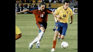 Ecuador 2 Chile 0 (Eliminatorias rumbo a Alemania 2006) - Relatos de Danilo Acosta Arboleda