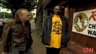 Larry King and Snoop Dogg Visit Roscoe's