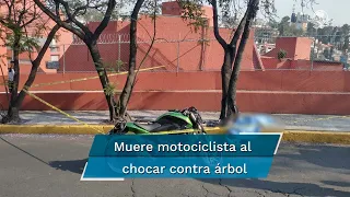 Motociclista muere tras derrapar y estamparse contra un árbol en Álvaro Obregón