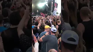 Ironman croudsurfing at Sum41 concert (In too deep, Ottawa bluesfest 22)