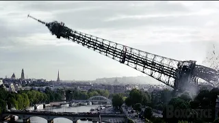 La Tour Eiffel s'écroule