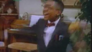 Carl conoce a Urkel