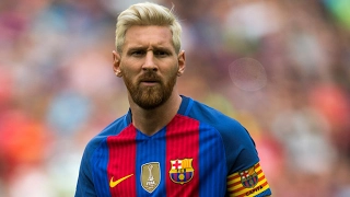 Lionel Messi 2016/2017 -  Dribbling Skills 2017 | HD