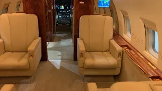 AIRPLANE FOR SALE: 2002 Challenger 604 by M4 Aviation