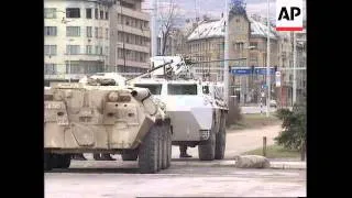 BOSNIA: SARAJEVO: SERB SNIPERS TARGET CIVILIANS