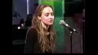 Fiona Apple -  April 1997 - Criminal (live) +Interview