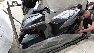 unboxing the new 2020 YAMAHA TRICITY 155cc scooter (3 wheels)