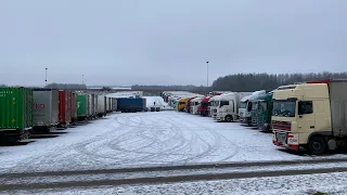 загрузка в Литве | засыпаю в очереди