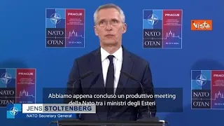 Stoltenberg: "Più ci prepariamo per la guerra, prima finirà"