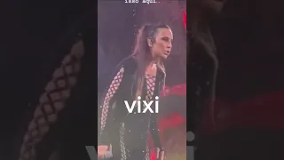 IVETE SANGALO FLAGRA FÃ PEGANDO NA PARTE ÍNTIMA DE HOMEM DURANTE SHOW