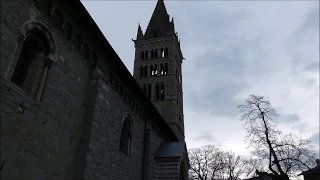 Cathédrale Notre Dame du Réal à Embrun - Annonce de l'office