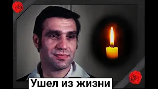 (Subtitles) We are grieving. The Soviet actor Roman Gromadsky has passed away