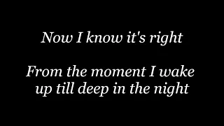 Foreigner - Waiting For A Girl Like You lyrics