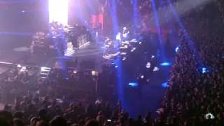 Paul McCartney - Day Tripper - Live Paris Bercy 30/11/2011