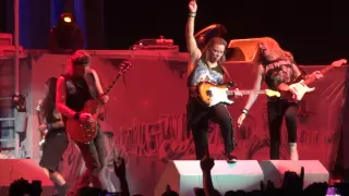 Iron Maiden Afraid To Shoot Strangers Live Montreal 2012 HD 1080P