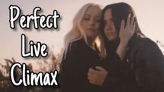 Fall In Line Perfect Live Climax - Christina Aguilera & Demi Lovato