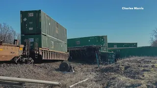 Train derails in Parker County after colliding with 18-wheeler stuck in crossing, officials say