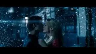 Cashback (2006) Sean Biggerstaff & Emilia Fox ending kiss