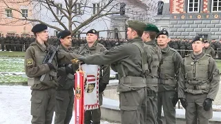 BUNDESHEER: ANGELOBUNG vor der Welser Burg von 350 Rekruten am 1. Februar 2019