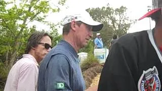 Wayne Gretzky signing autographs  at MJCI  Michael Jordan 2012 golf event as Vegas