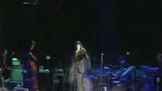 Tom Waits: Jockey Full of Bourbon (live in Warsaw 2000)