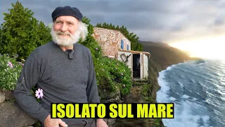 L’UOMO che VIVE in un RIFUGIO sull’OCEANO - thepillow