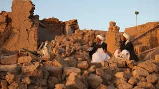 Retter sprechen von unerträglicher Lage nach Erdbeben in Afghanistan