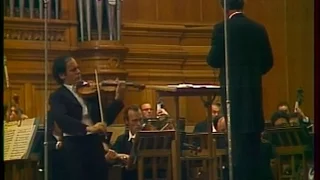 Leonid Kogan plays Shostakovich Violin Concerto no. 1 - video 1976