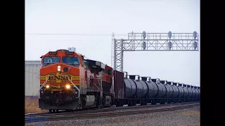 Railfanning Saginaw, Davidson Yard, and Fort Worth, Texas Tower 60 with lots of great action!