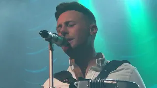 Nathan Carter - Eastbourne - 25th February 2022.  “May the Road Rise”