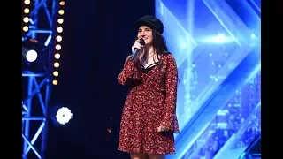 Katy Perry - Firework. Vezi aici cum cântă Teodora Sava, în Bootcamp, la X Factor