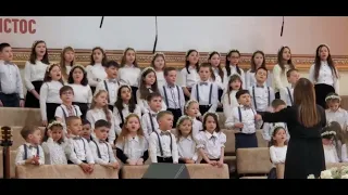 Ukrainian Children's Choir on Easter