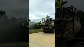 HYDROSEEDING  THROWING SOD on hot summer days…😅 🤔 But what is hydroseeding? It involves the applica