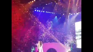 Elmo Magalona & Janella Salvador (ElNella) Sings Born For You at the Concert Finale