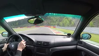 M5 e39 around spa francorchamps  MASSIVE brake fade