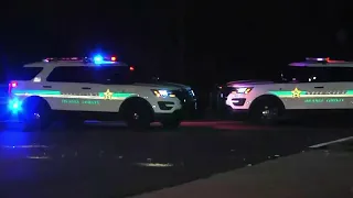 Passerby finds body on side of Orange County road