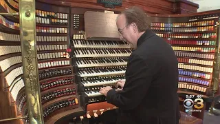 A Look At The Famous Wanamaker Organ At Macy's Philadelphia