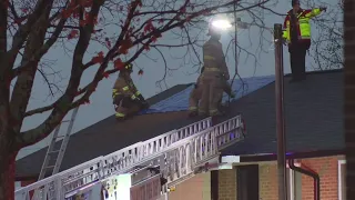 Children call 911 after fire breaks out at southwest Charlotte apartment complex