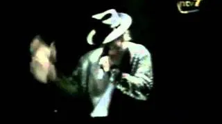 Michael Jackson Beatboxing to Billie Jean 1996 LIVE performance
