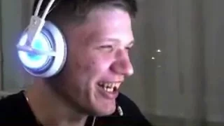 Как играть с AWP?? Секрет от S1mple!!