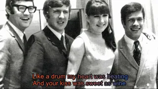 The Seekers - Carnival is Over (with lyrics)