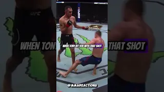 Justin Gaethje Adjusting Mid Fight