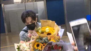 迪玛希Dimash,[20190720] Dimash arrived at Beijing airport. (from Kazakhstan to Beijing)