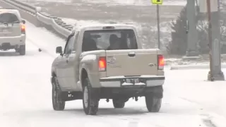 Snow challenges drivers, causes wrecks in Little Rock